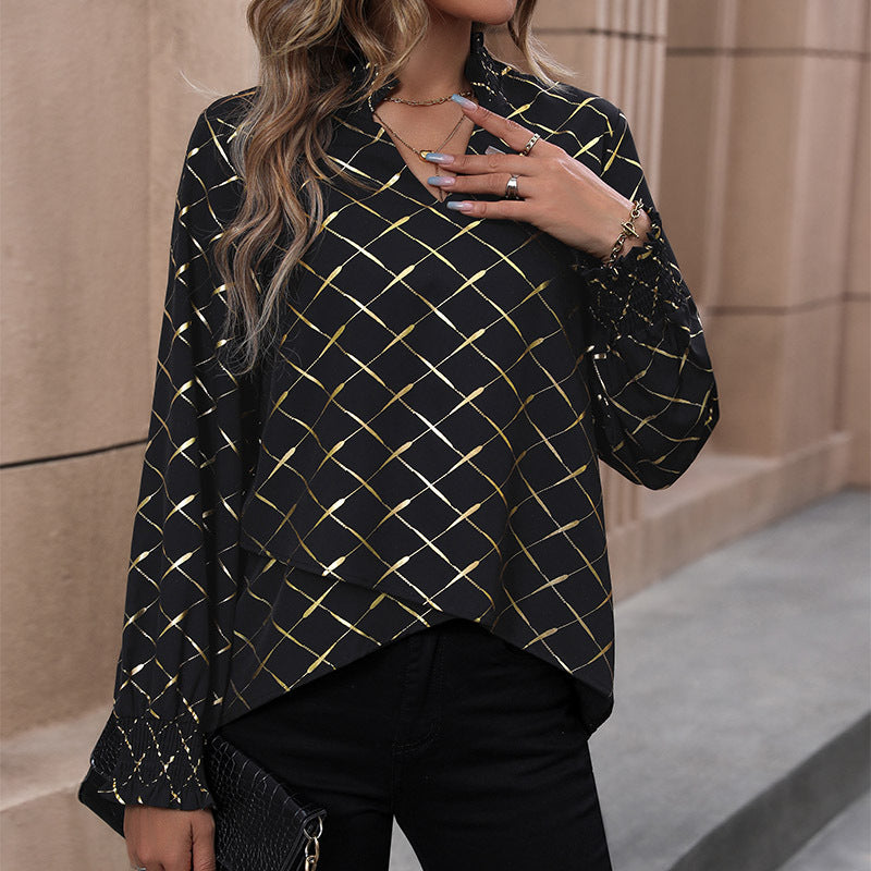 Women's Elegant Blouse with V-Neck, Shimmering Grid Print and Gathered Cuffs Chichicherry