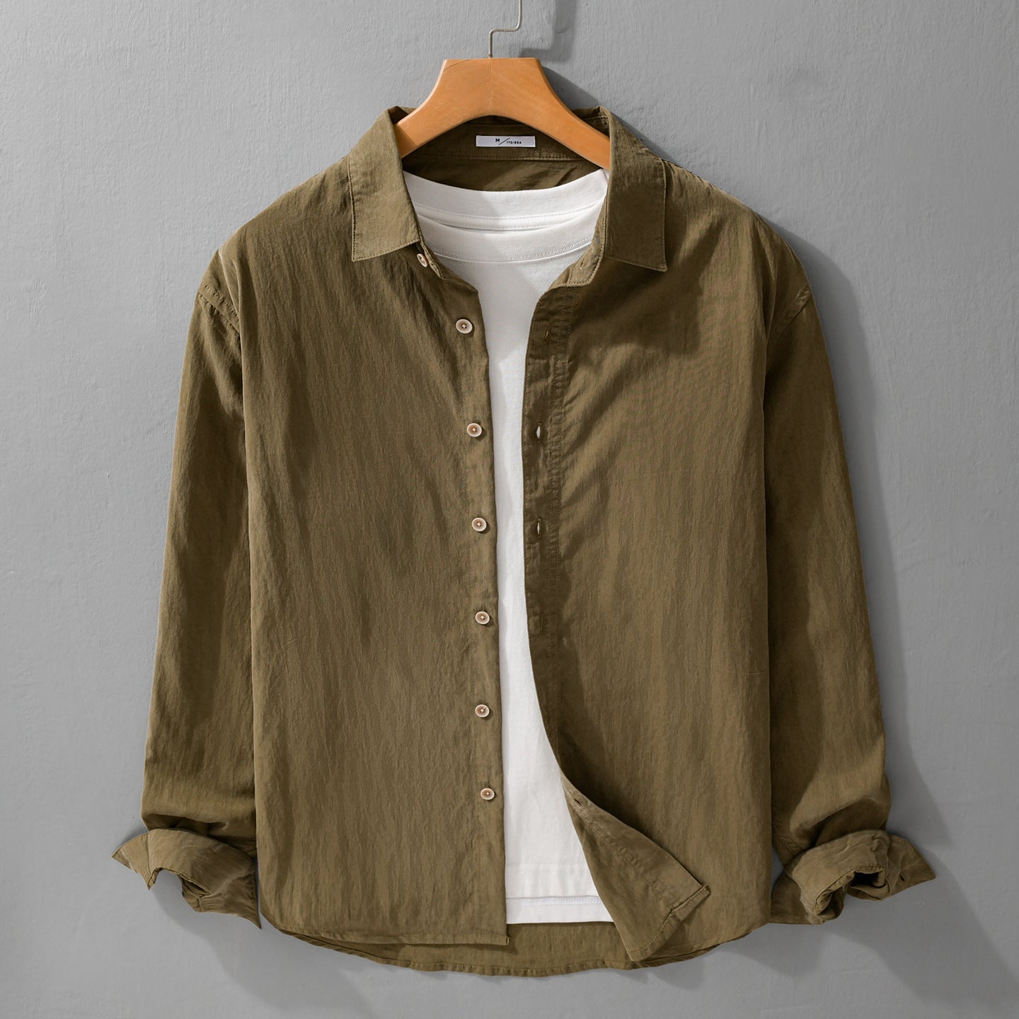Men's Loose Crinkle Shirt made of Linen-Cotton Blend with Relaxed Fit and Wooden Buttons Chichicherry