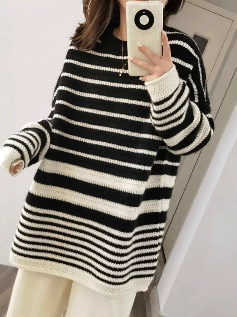 Women's oversized long sweater made of coarse striped knit with round neckline Chichicherry