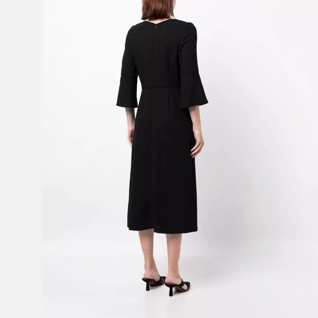 Women's midi dress with fitted silhouette and trumpet sleeves Chichicherry