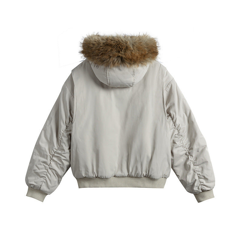 Women's short insulated field bomber jacket with hood and removable faux fur trim Chichicherry