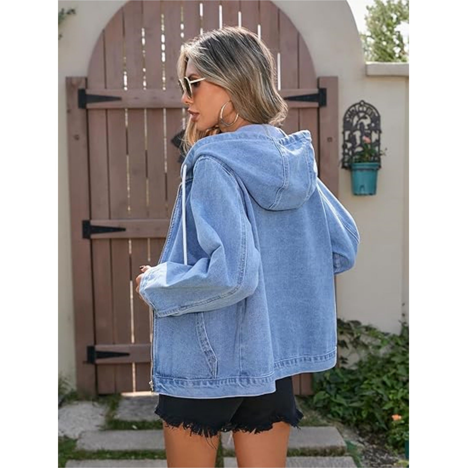 Women's Oversized Zip-up Hoodie with Patch Pockets Chichicherry