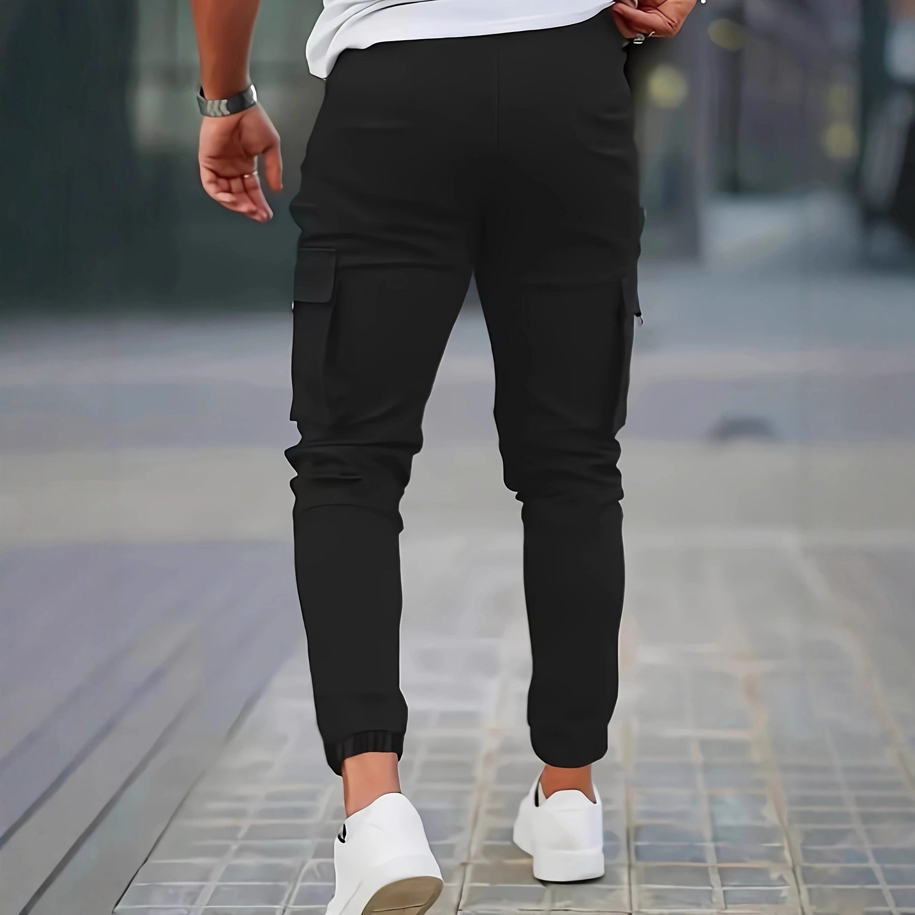 Men's tapered utility cargo pants with zip pocket, flap pockets, and D-ring Chichicherry