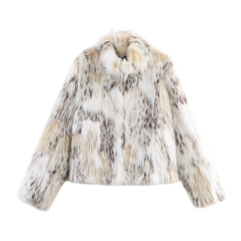 Women Short Cut Faux Fur Jacket with Stand Collar and Voluminous Faux Fur Chichicherry