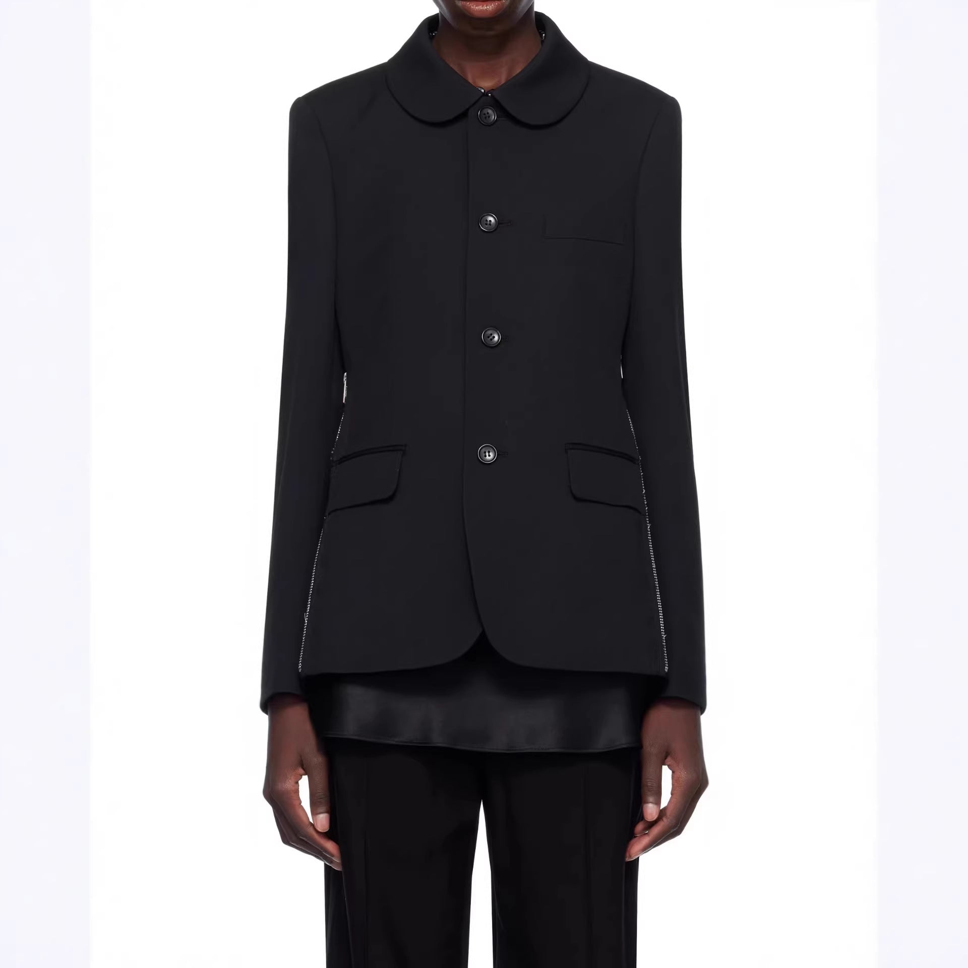 Women's blazer jacket with round Peter Pan collar, side metal zippers and flap pockets Chichicherry