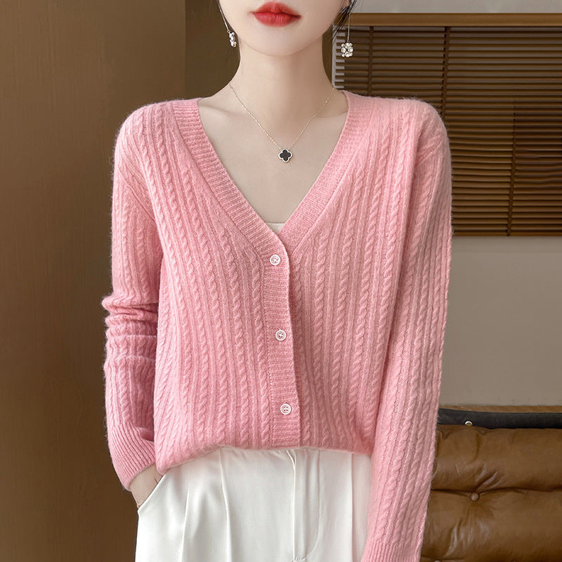 Women's Short-Cut Fine Knit Cardigan with V-Neck, Fine Ribbed Structure and Mother-of-Pearl Buttons Chichicherry