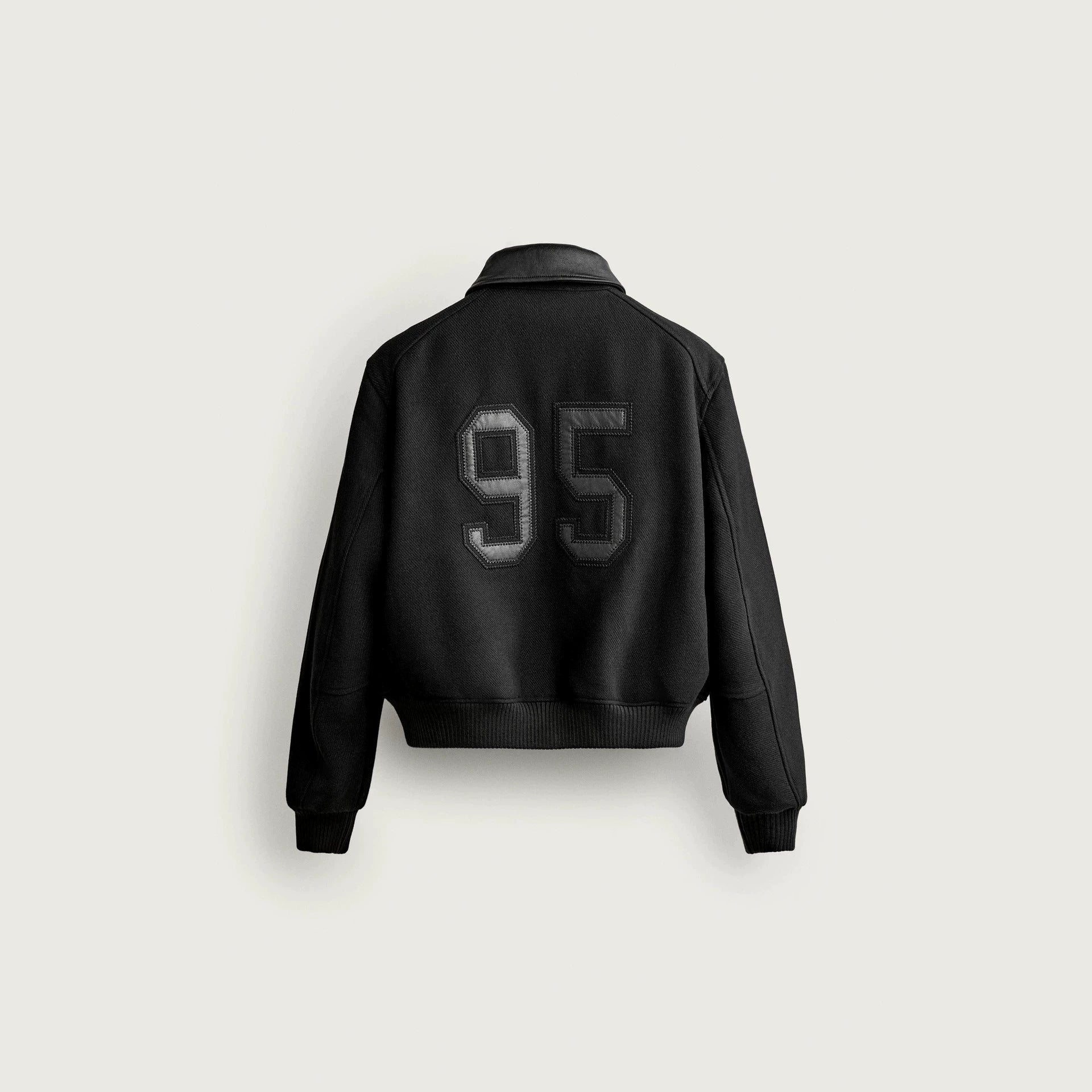 Men's short bomber jacket in vintage style with contrasting leather trim and ribbed cuffs Chichicherry