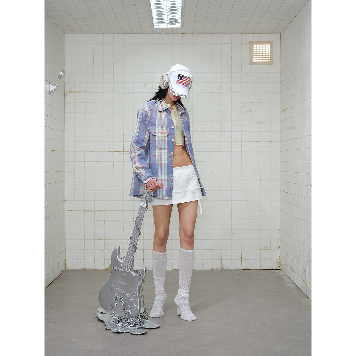 Unisex check shirt jacket in oversized cut with flap pockets and sleeve patch Chichicherry