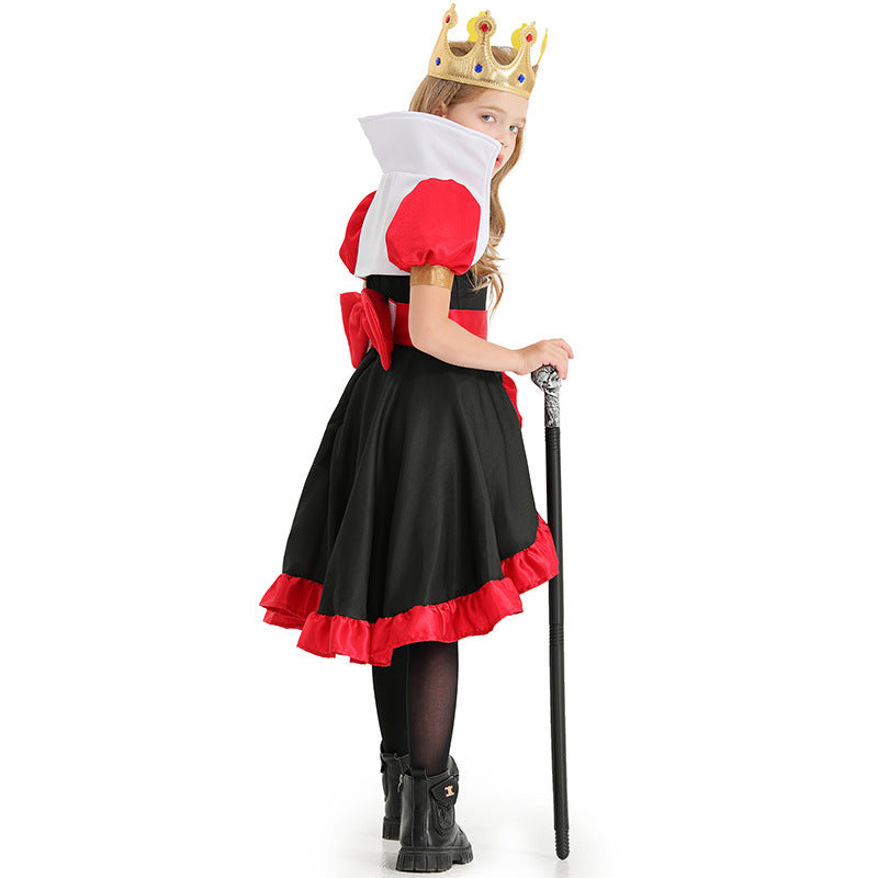 Girl's costume as royal Heart Lady with ruffles and detailed accessories Chichicherry