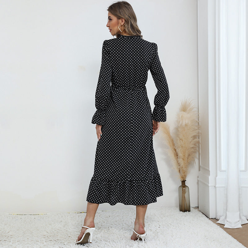Women's maxi dress with polka dot print, gathered waist, bow collar and ruffled hem Chichicherry