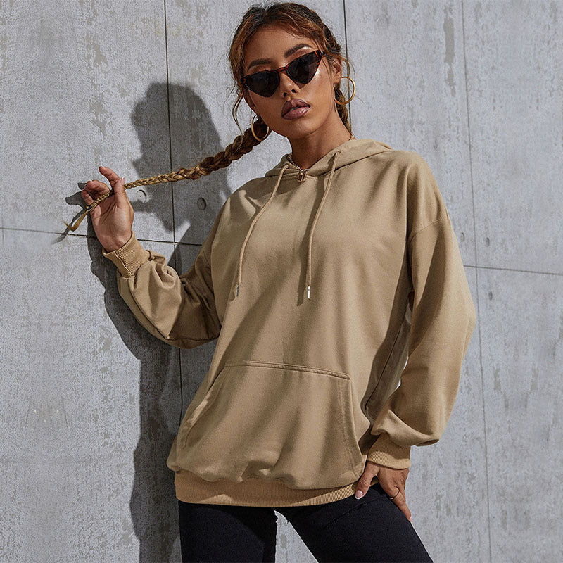 Women's hoodie with statement back print, oversized cut and ribbed cuffs Chichicherry