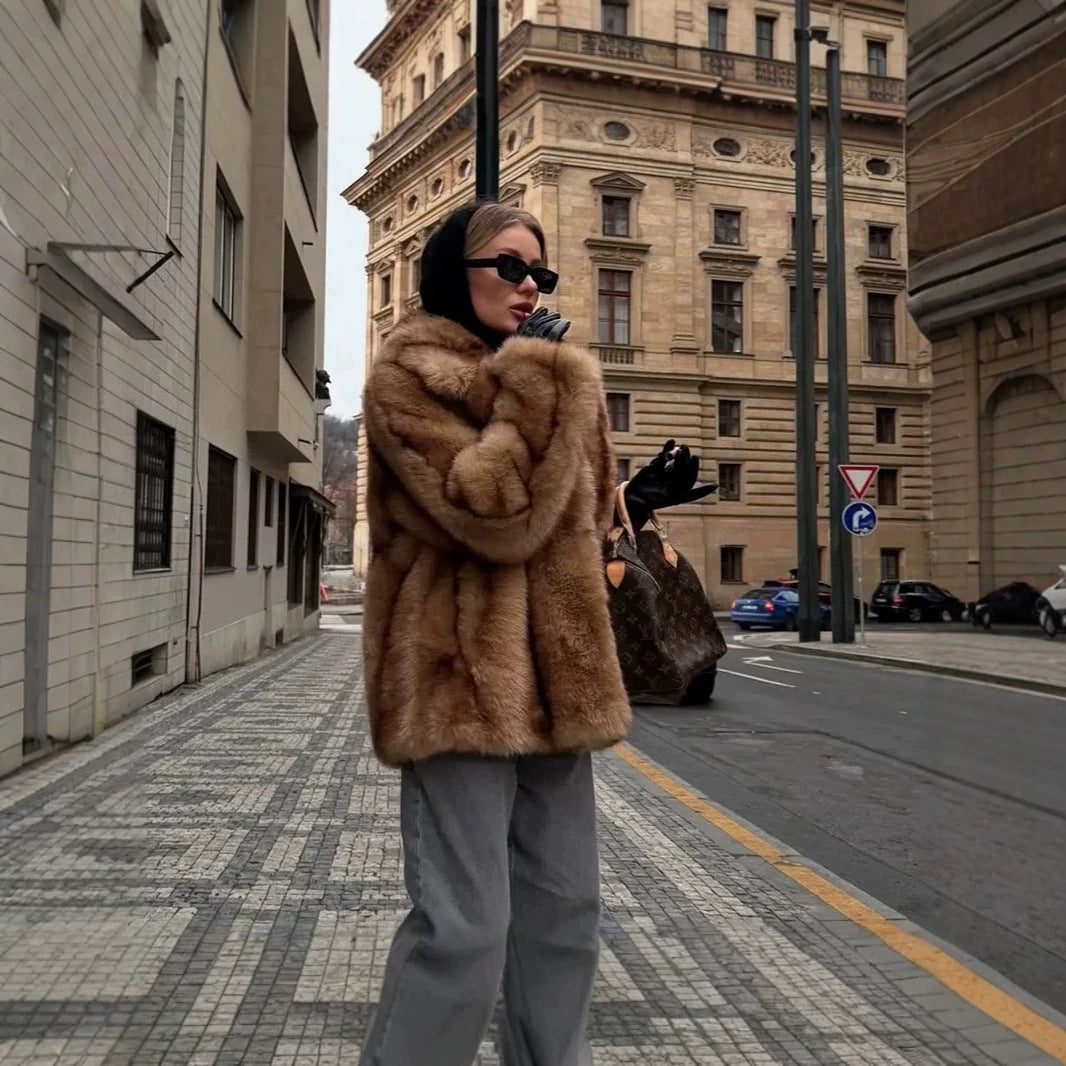 Women's Short Boxy Faux Fur Coat with Wide Shawl Collar and Luxurious High-Pile Texture Chichicherry