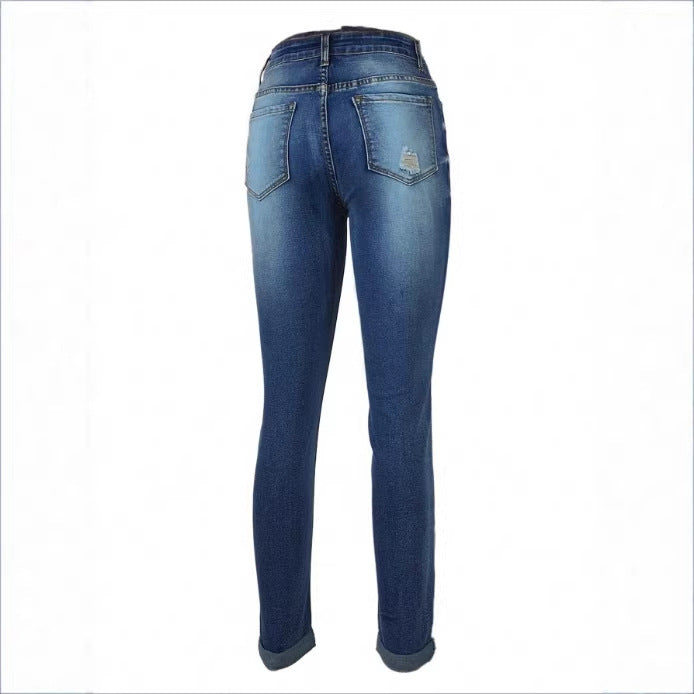 Women's Cropped Slim-Fit Denim Pants with mid-rise waist, cuffed hem and subtle used look Chichicherry