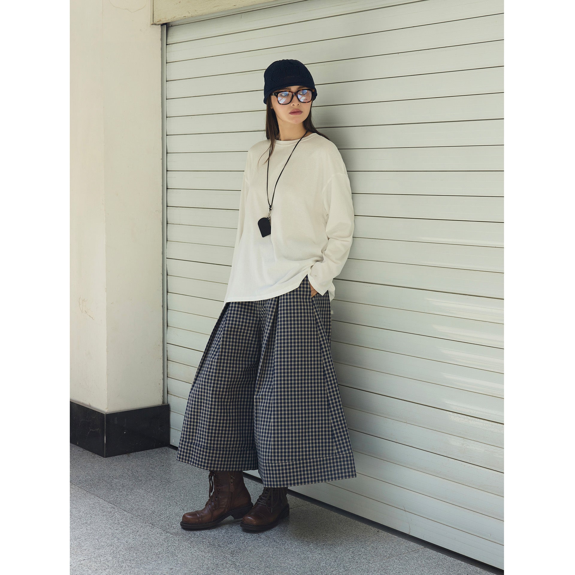 Ladies Loose Cotton Long Sleeve with Dropped Shoulder and Round Neck Chichicherry