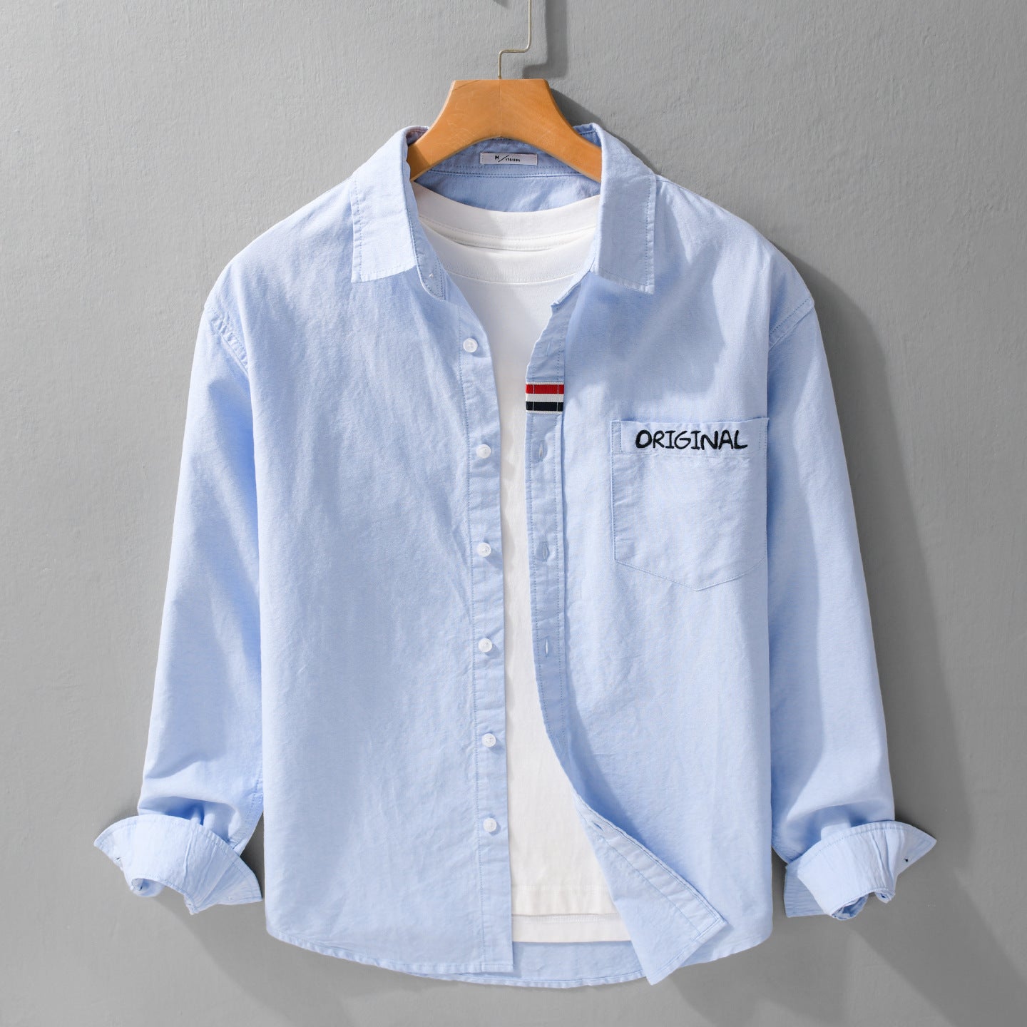 Men's Loose Cotton Shirt with Chest Pocket and Original Embroidery Relaxed-Fit Chichicherry