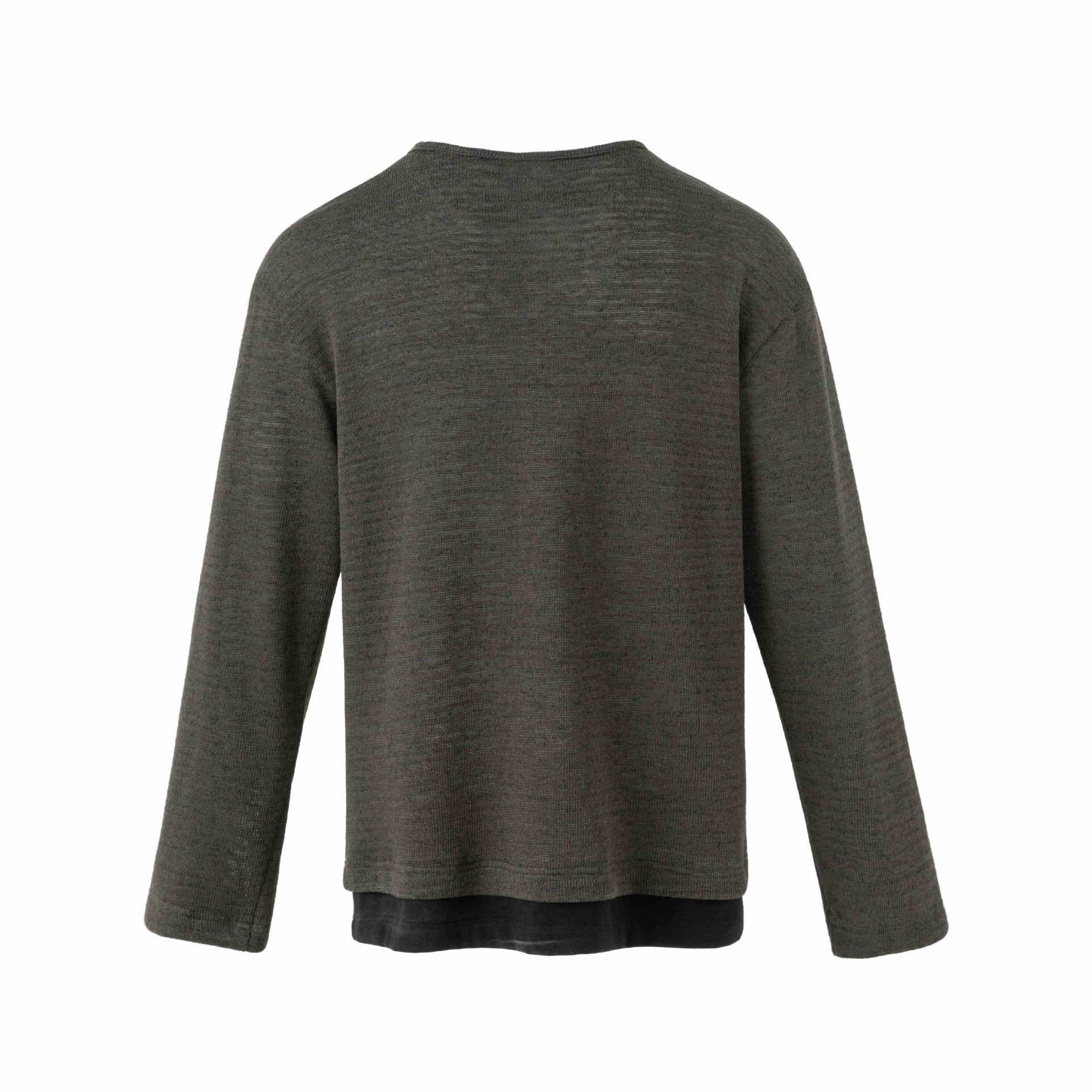 Men's fine knit sweater with round neckline and straight cut Chichicherry