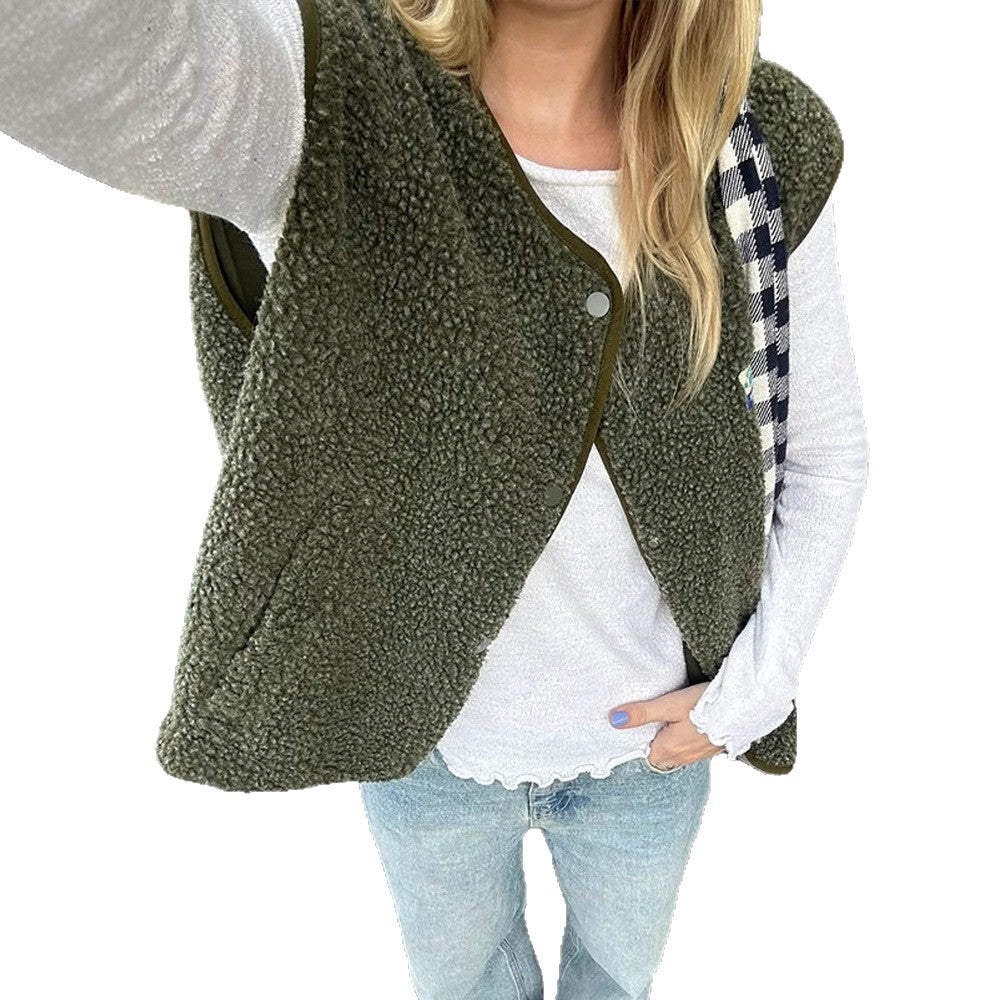 Women's teddy vest with button placket, soft teddy fleece & straight silhouette Chichicherry