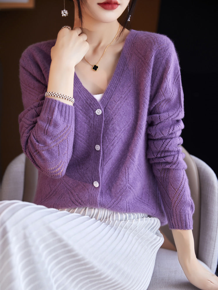 Women’s Light Openwork Cardigan with Geometric Hole Structure and Boxy Short Shape Chichicherry