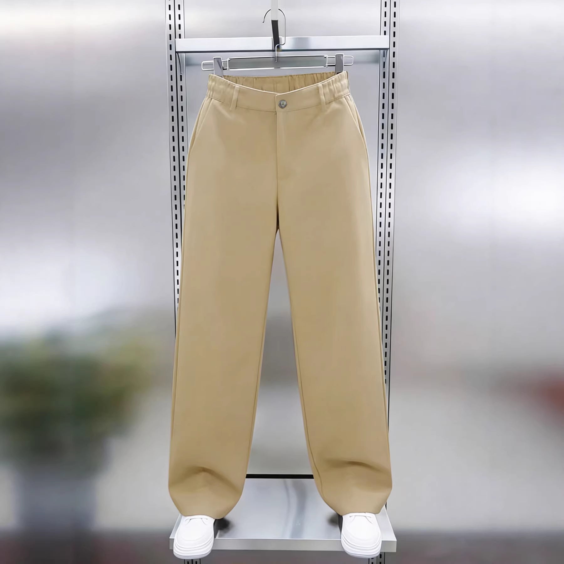 Men's wide Chino pants in Relaxed Fit with elastic comfort waistband and side pockets Chichicherry