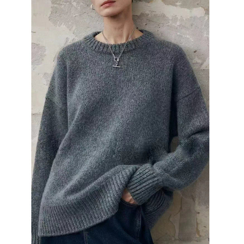 Women's Oversize Fine Knit Sweater with Round Neck, Dropped Shoulder and Ribbed Hem Chichicherry