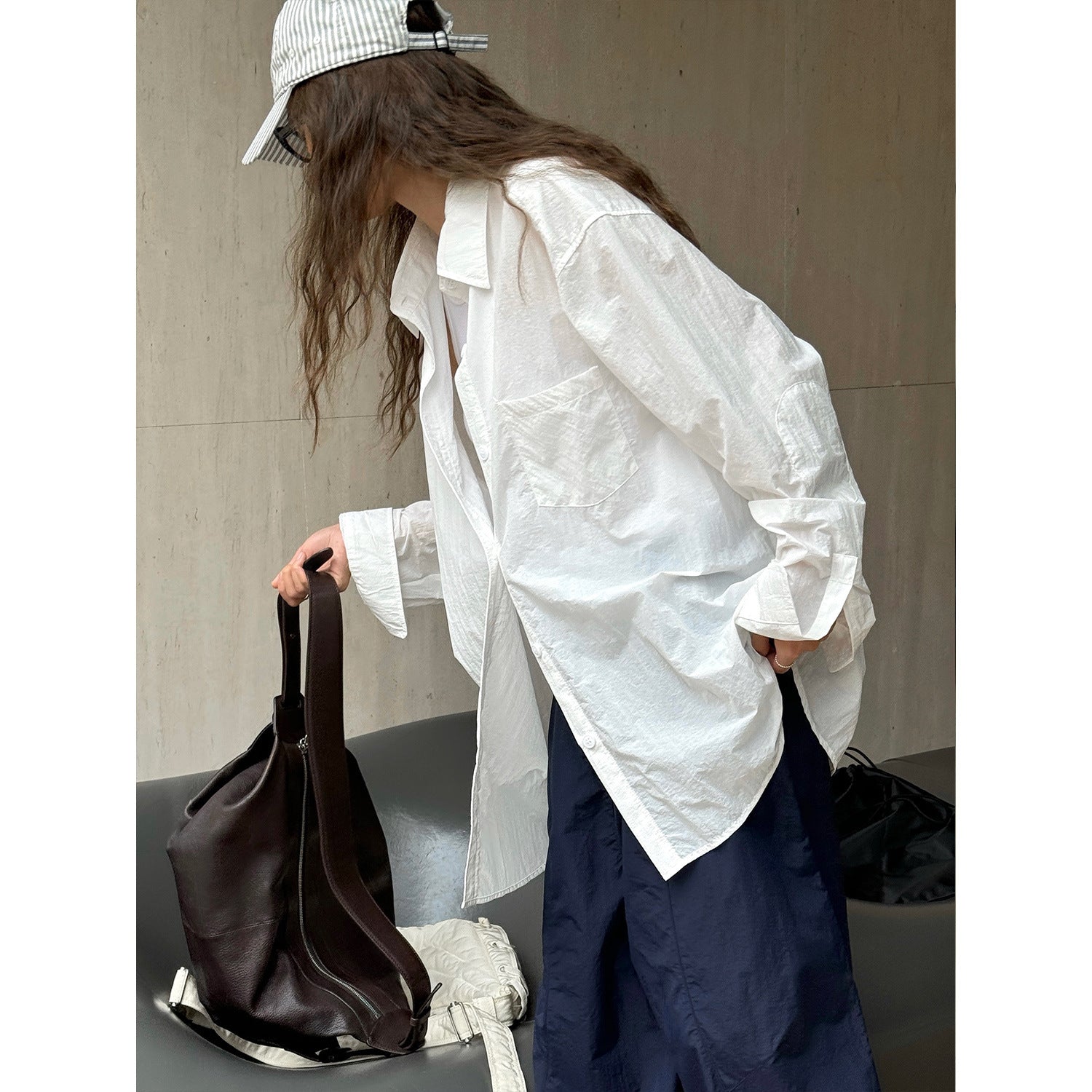 Women's Oversized Lightweight Cotton Shirt with Dropped Shoulder and Chest Pocket Chichicherry