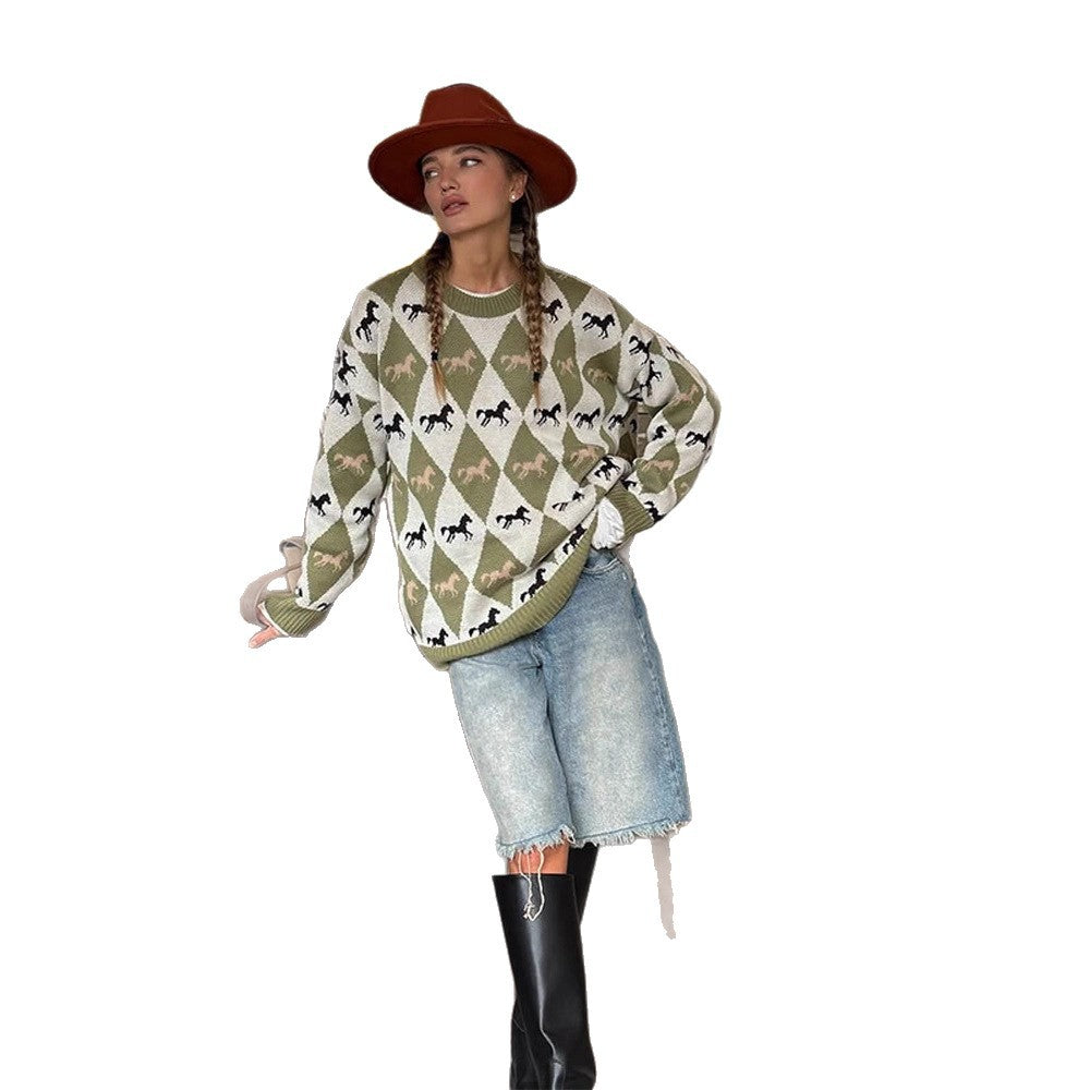 Women's Oversize Knitted Sweater with Argyle Pattern and Horse Motif Chichicherry