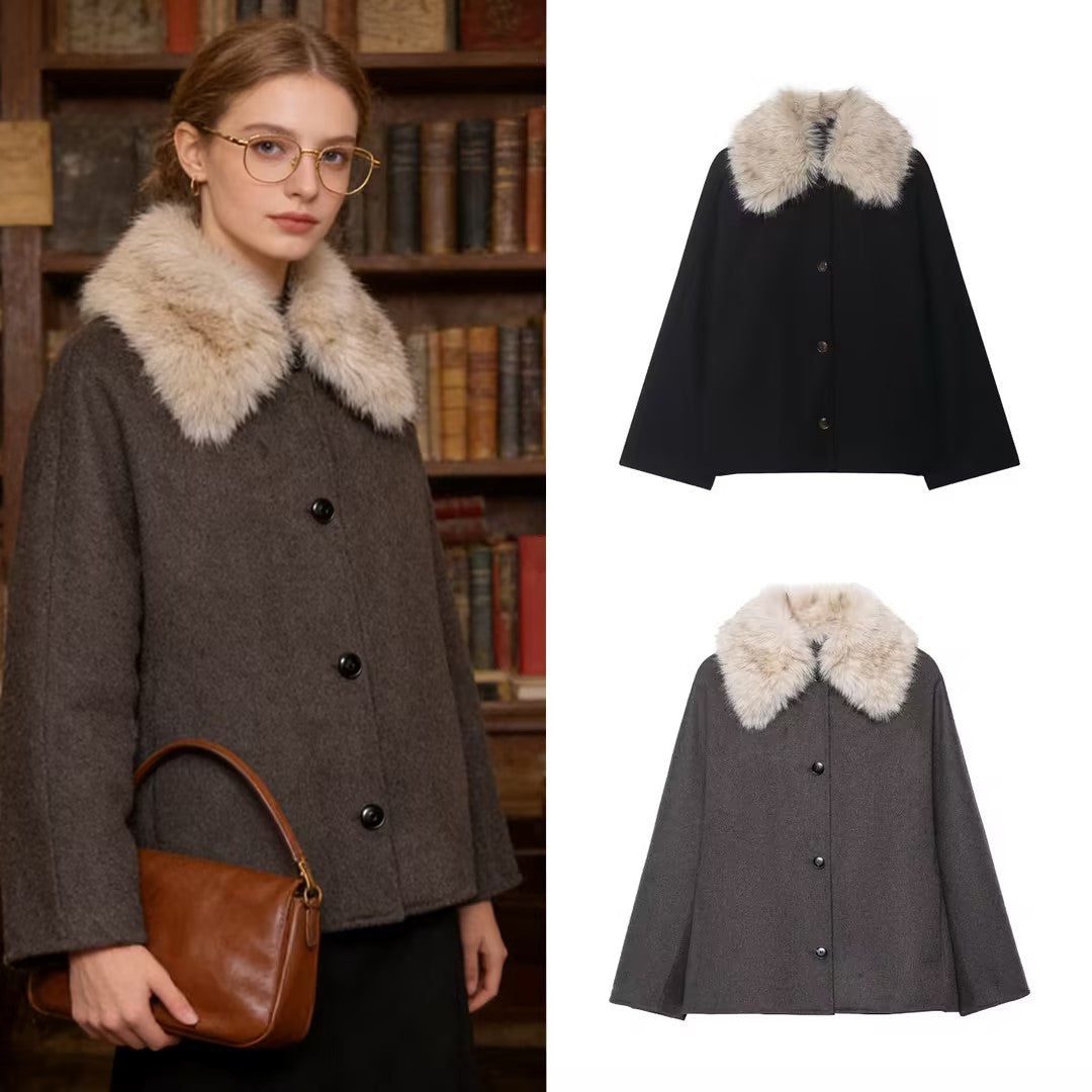 Women's wool cape with removable faux fur collar and concealed button placket Chichicherry