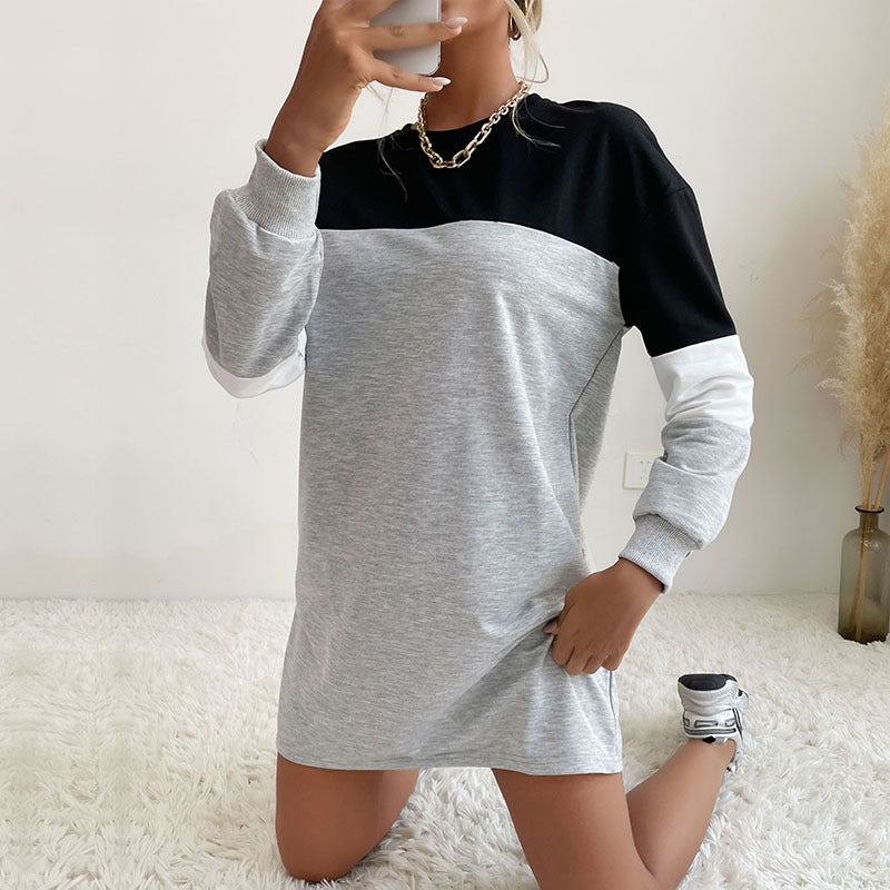 Women's short-cut colorblock sweatshirt dress made from cotton blend with round neckline Chichicherry