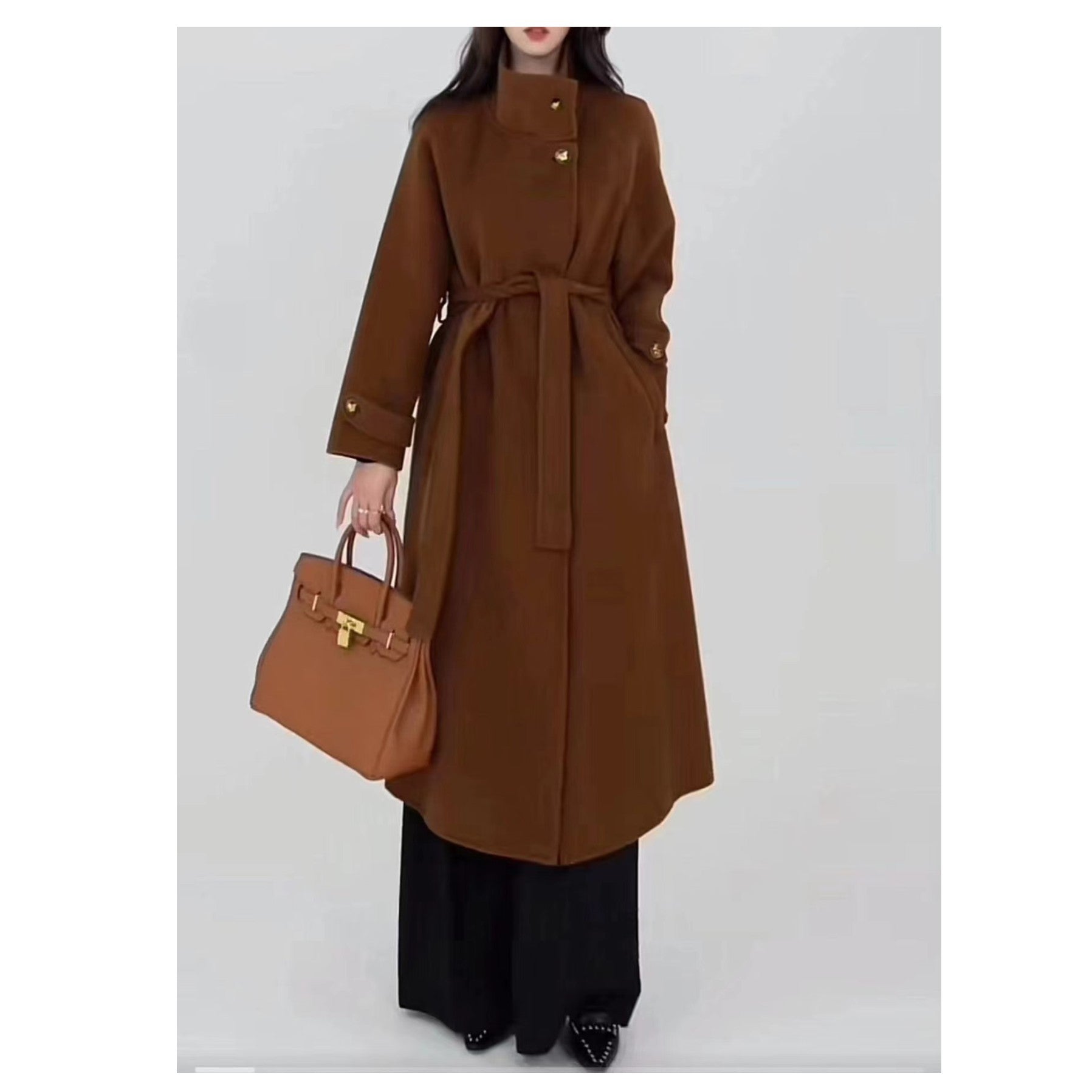 Women's wool coat with waist belt and stand-up collar Chichicherry