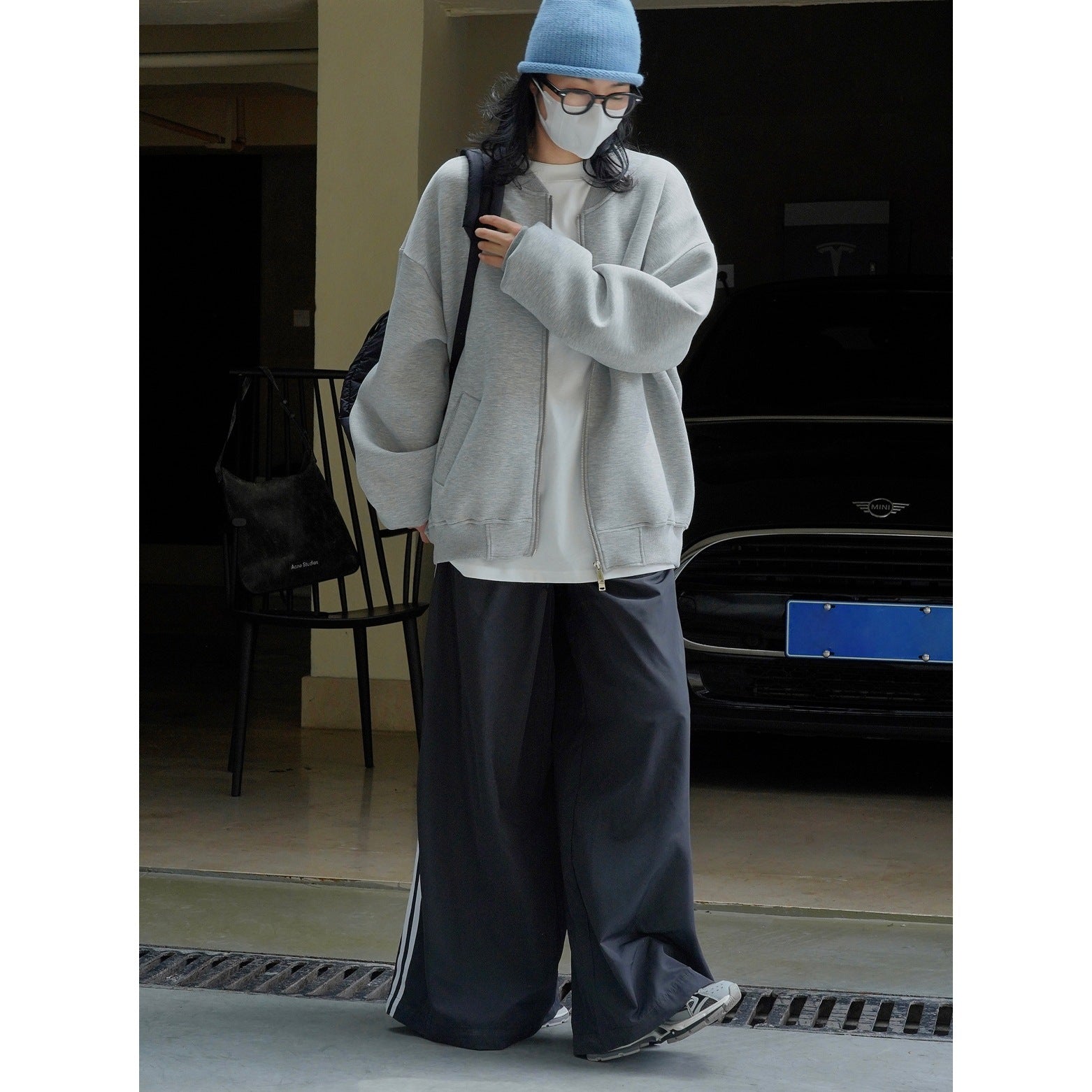 Women's Oversize Zip Sweat Jacket made of heavy French Terry with concealed seam and ribbed hem Chichicherry