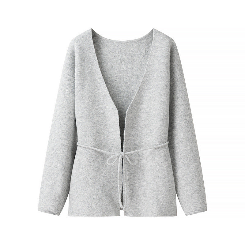 Women’s wrap cardigan made of chunky knit wool blend with V-neck and balloon sleeves Chichicherry