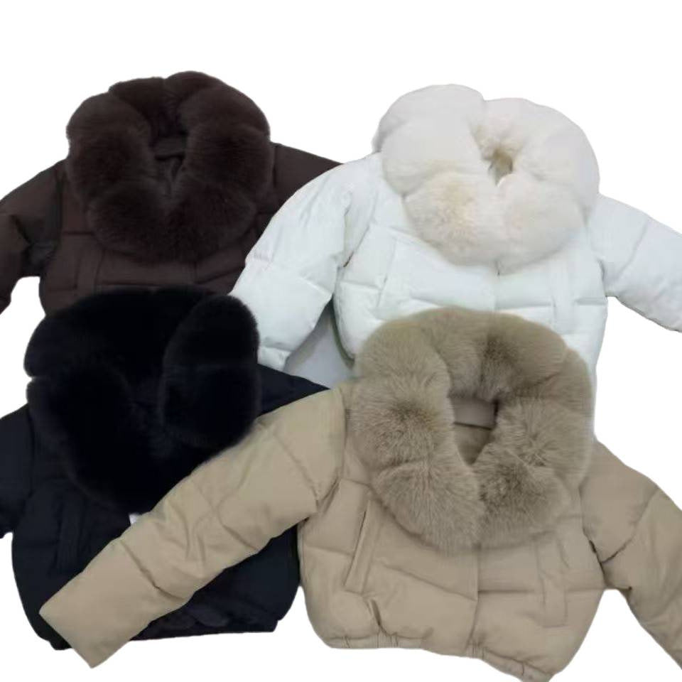 Women's short quilted cropped puffer jacket with voluminous faux fur collar Chichicherry