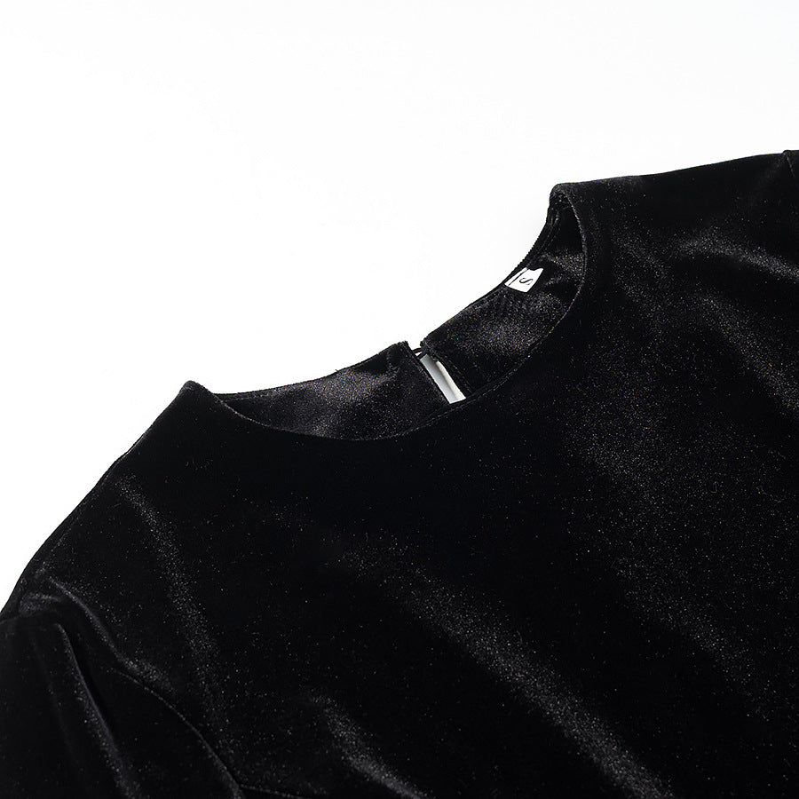 Women's velvet blouse with lace insert and asymmetrical lace hem Chichicherry