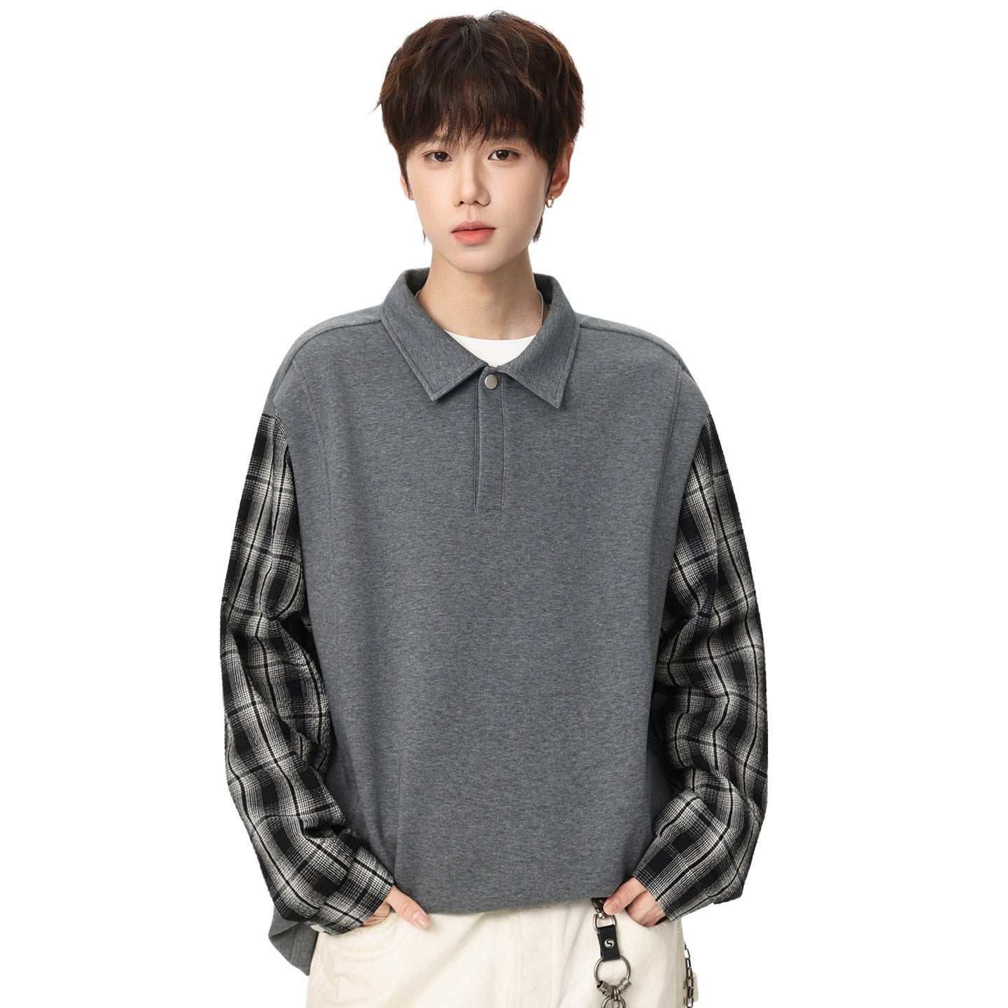 Unisex Oversize-Pullover mit Polokragen und karierter Ärmelkonstruktion Chichicherry