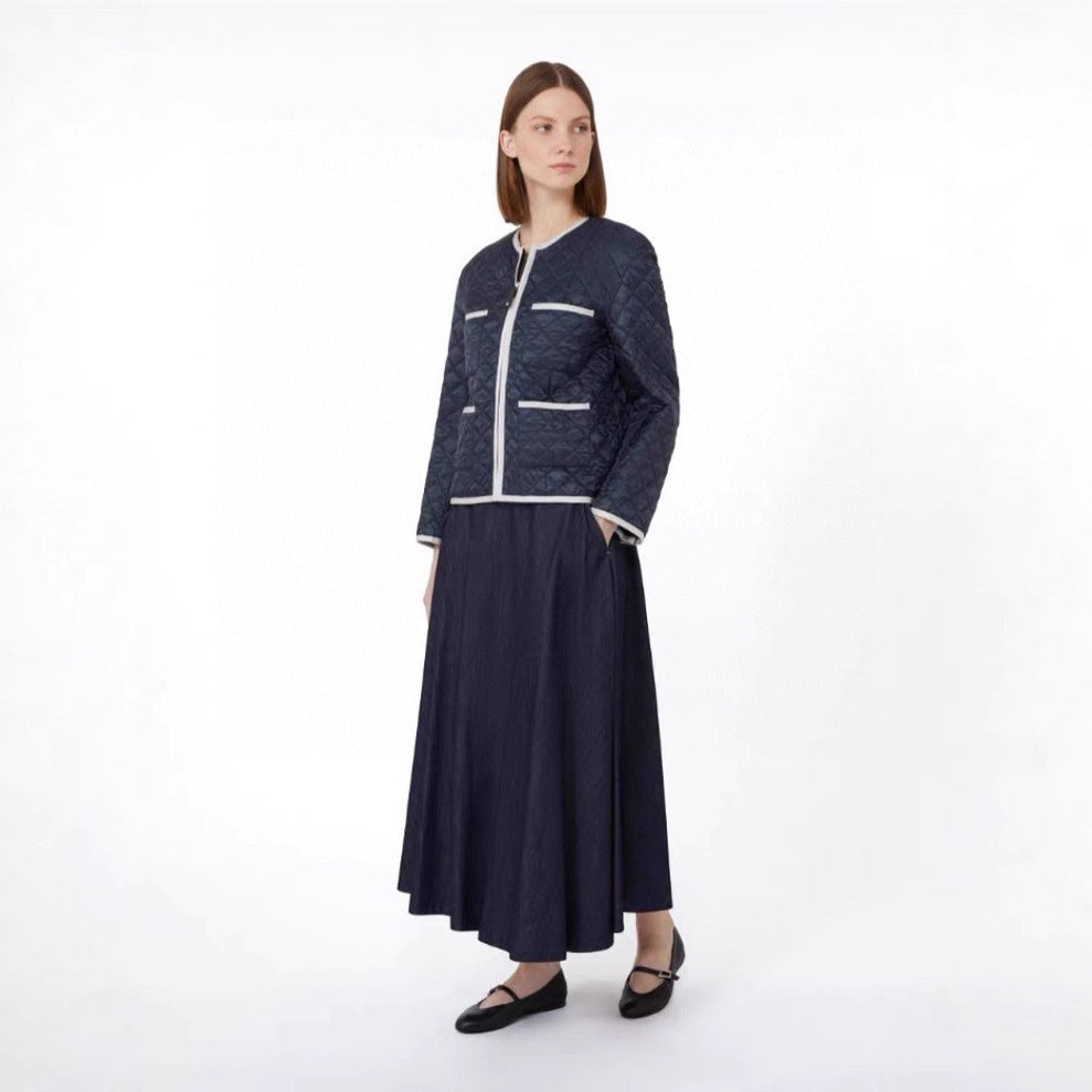Women Lightly Quilted Short Jacket without Collar with Contrast Piping and Full-Length Zipper Chichicherry