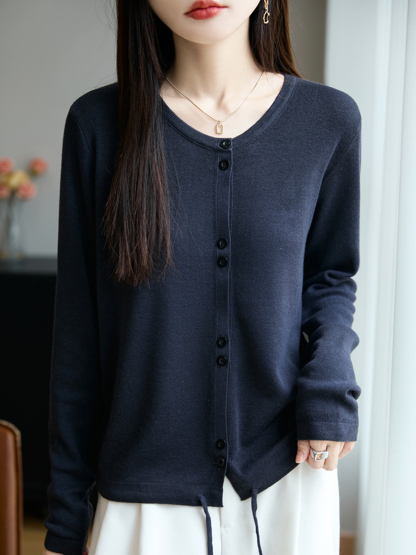 Women Lightweight Fine Knit Button Placket Cardigan with Round Neck Chichicherry