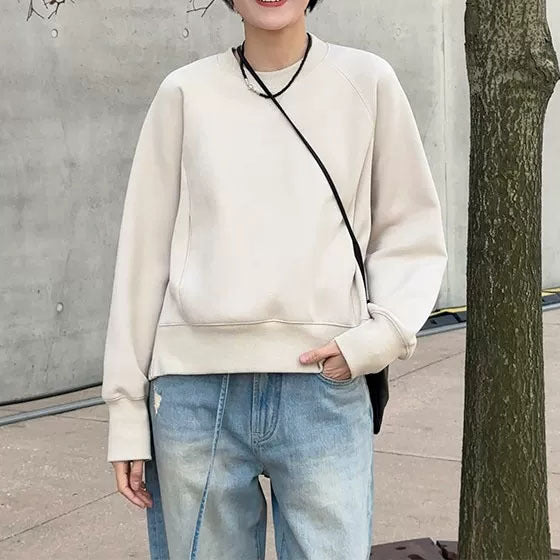 Women's Comfortable Sweatshirt with Raglan Sleeves Chichicherry