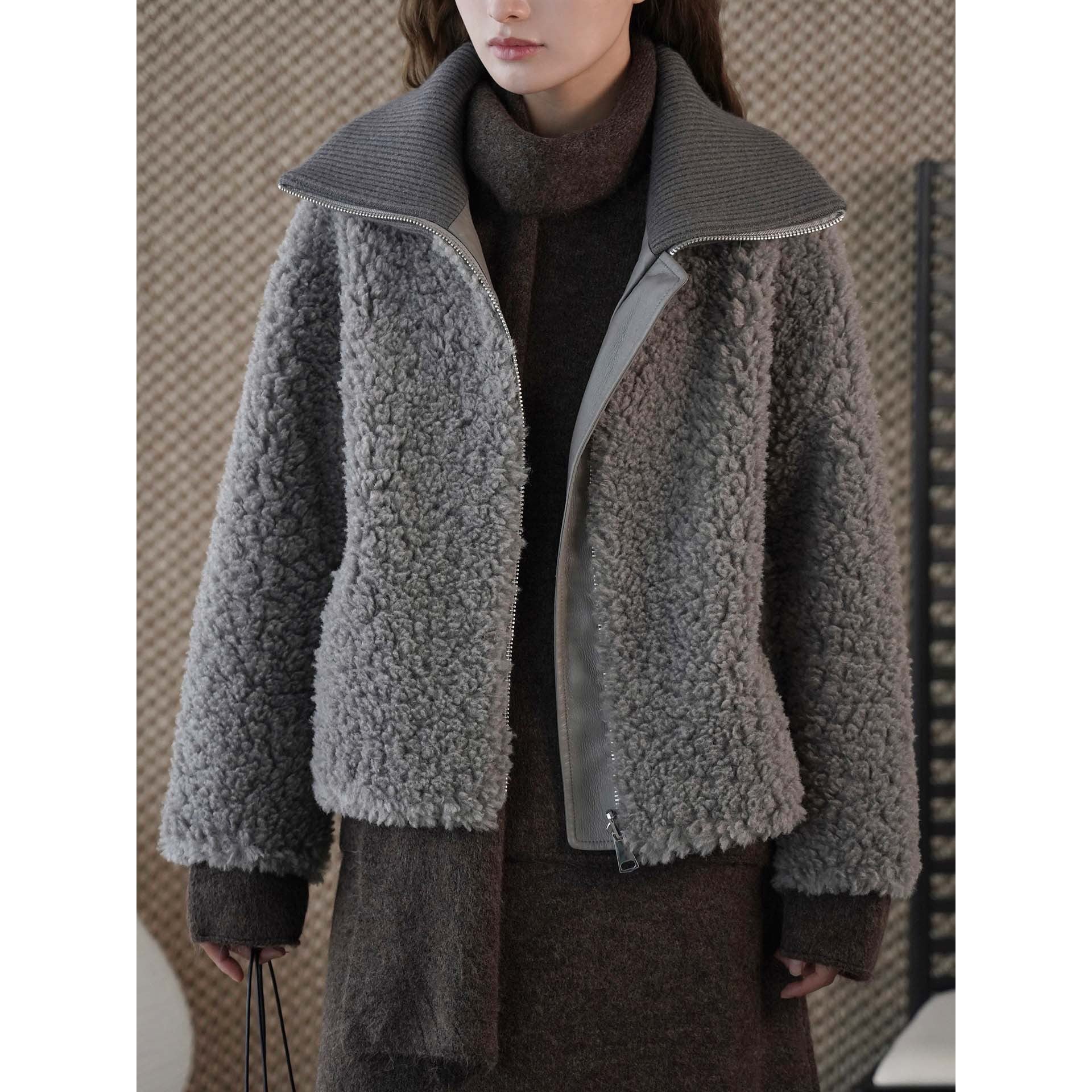 Women's teddy jacket with high ribbed collar and half-height zipper Chichicherry