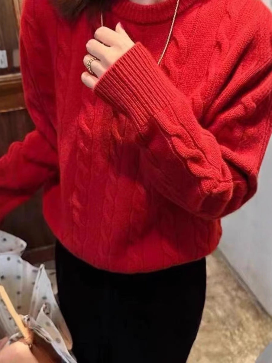 Ladies Kastiger Cable Knit Sweater with Round Neck, extra soft Wool Blend and Ribbed Cuffs Chichicherry