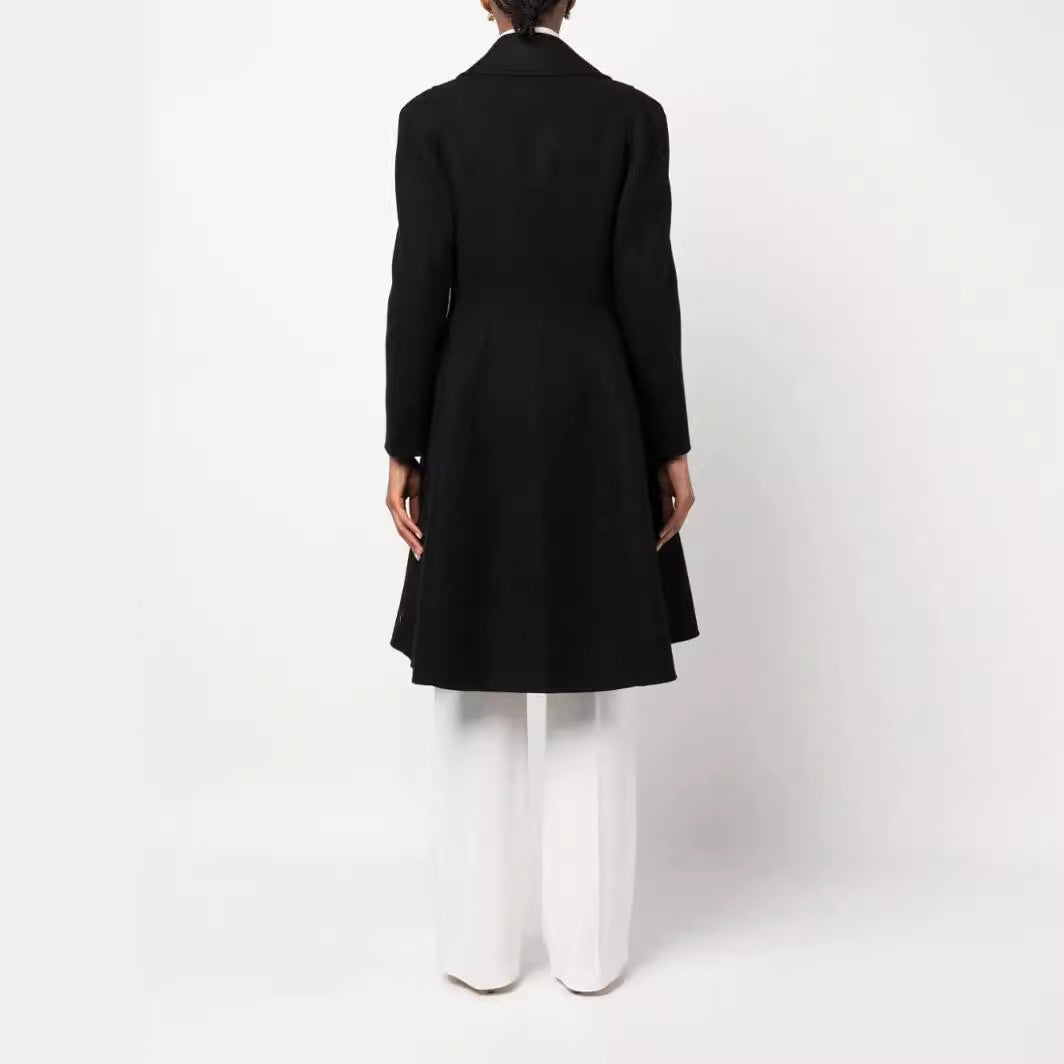 Ladies midi-length coat with tailored seam guidance, A-line and concealed double-button placket Chichicherry