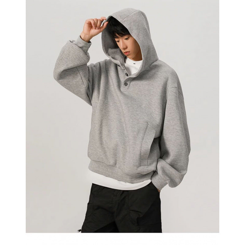Herren Oversized Kapuzenpullover mit 3‑Knopf‑Leiste und seitlichen Eingrifftaschen Chichicherry