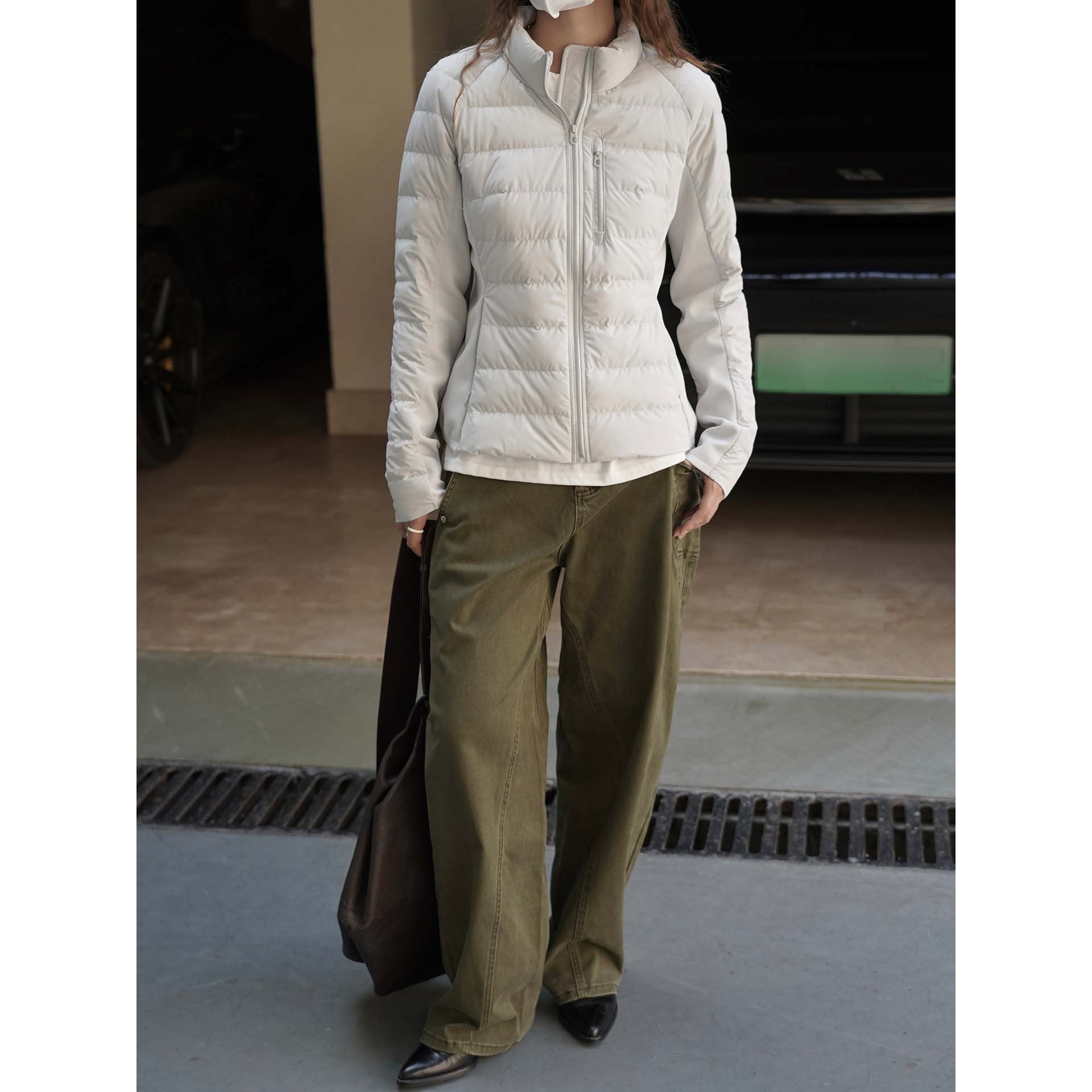 Women Short Quilted Jacket with High Collar and Two-Way Zipper Chichicherry