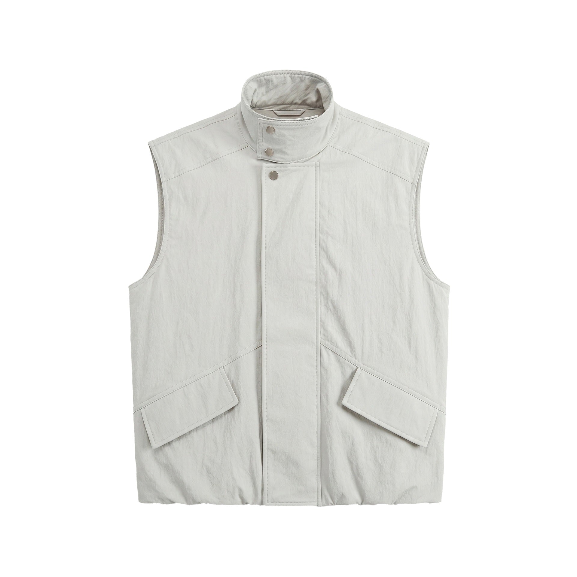 Men's utility vest with high stand-up collar, snap button placket and large patch pockets Chichicherry