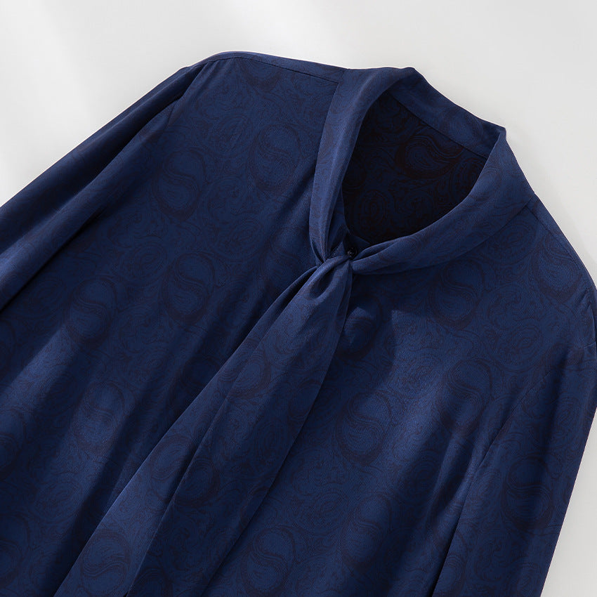 Women's blouse with bow collar and subtle jacquard texture Chichicherry