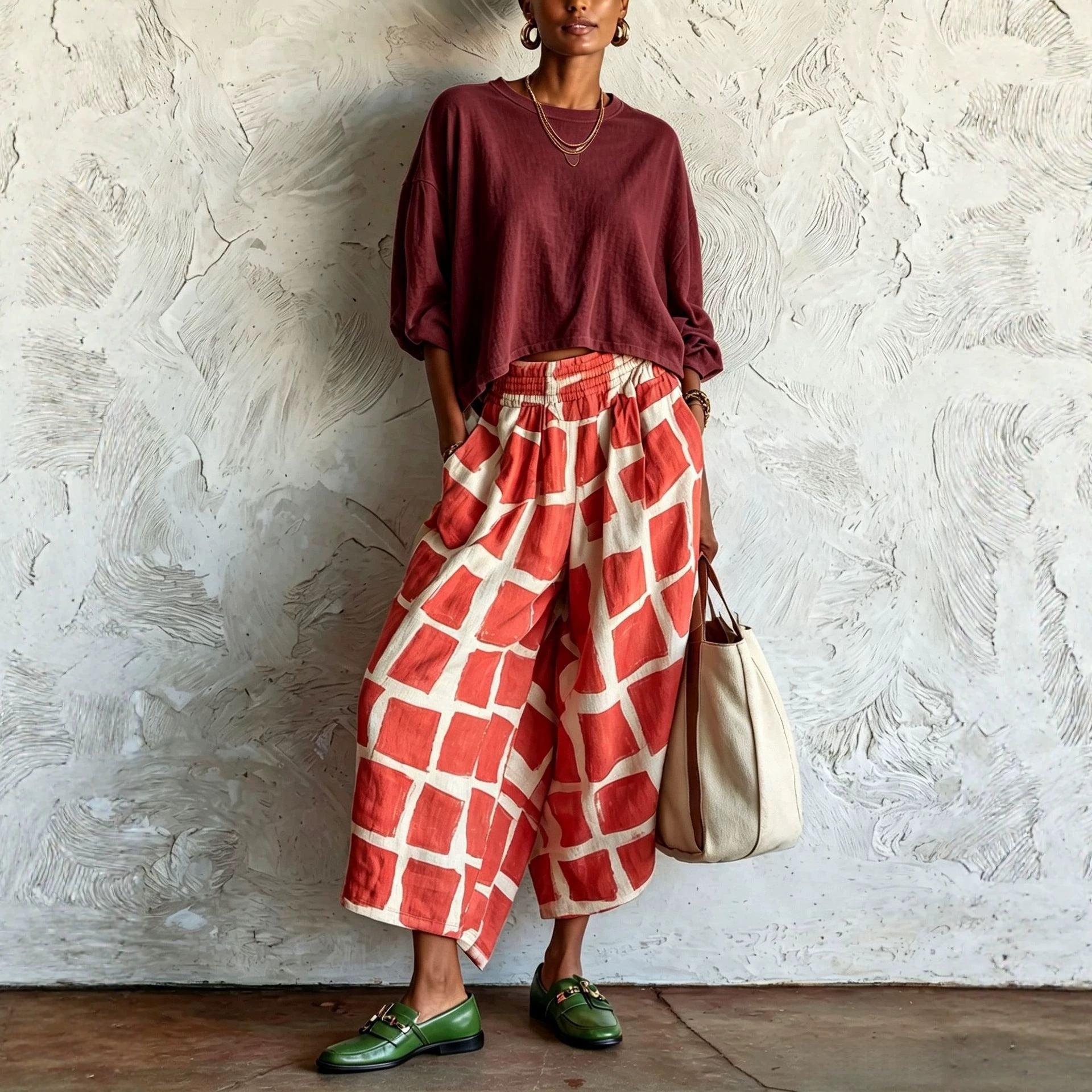 Women's Wide Culotte Pants made of Linen Blend with Elastic Waistband and Graphic Print Chichicherry