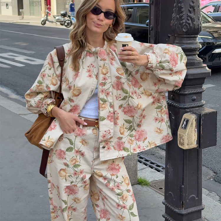 Women's Two-Piece Floral Print Co-Ord Set with Oversized Blouson and High-Waist Pants Chichicherry