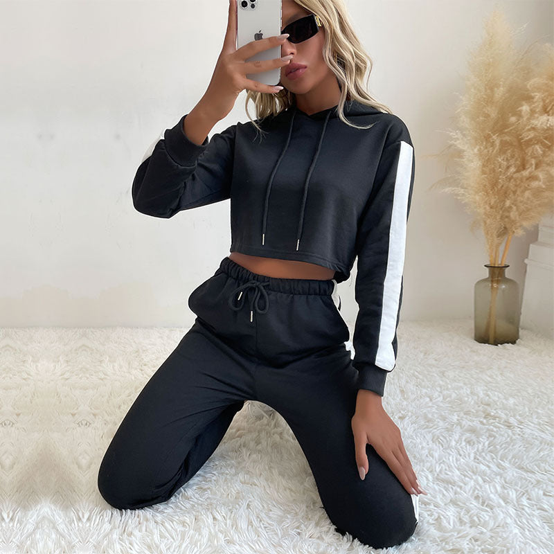 Women's Cropped Hoodie and High-Waist Jogging Pants Set with Sporty Side Stripes Chichicherry