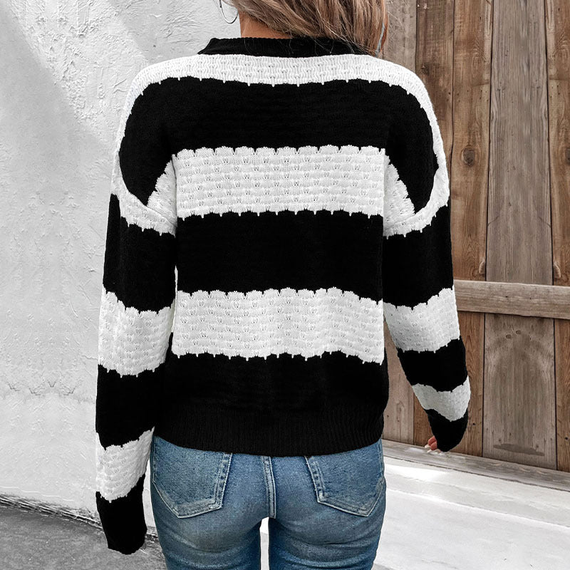 Women's Oversize Fisherman Knitted Sweater with Block Stripes, Openwork Structure and Ribbed Cuffs Chichicherry