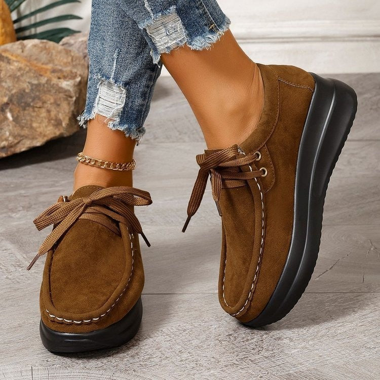 Women’s Platform Moccasins made of Suede with Padded Comfort Insole Chichicherry