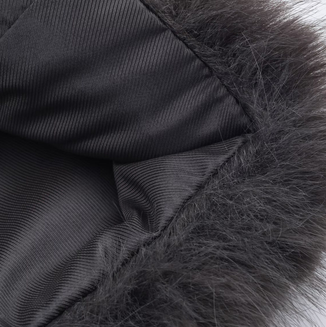 Women's Short Faux Fur Jacket with Stand Collar and Boxy Cut Chichicherry